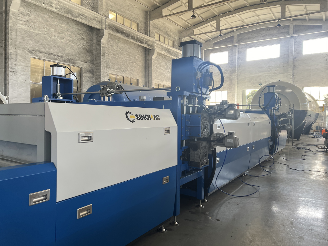 Asia Glass Safety Glass, Iran