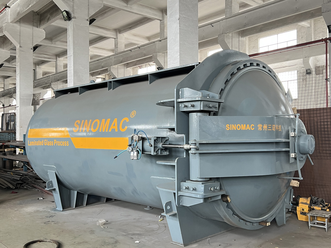 Charlie Car Glass, Ecuador